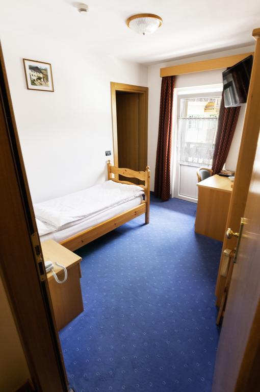 Hotel El Geiger Pozza di Fassa Dış mekan fotoğraf